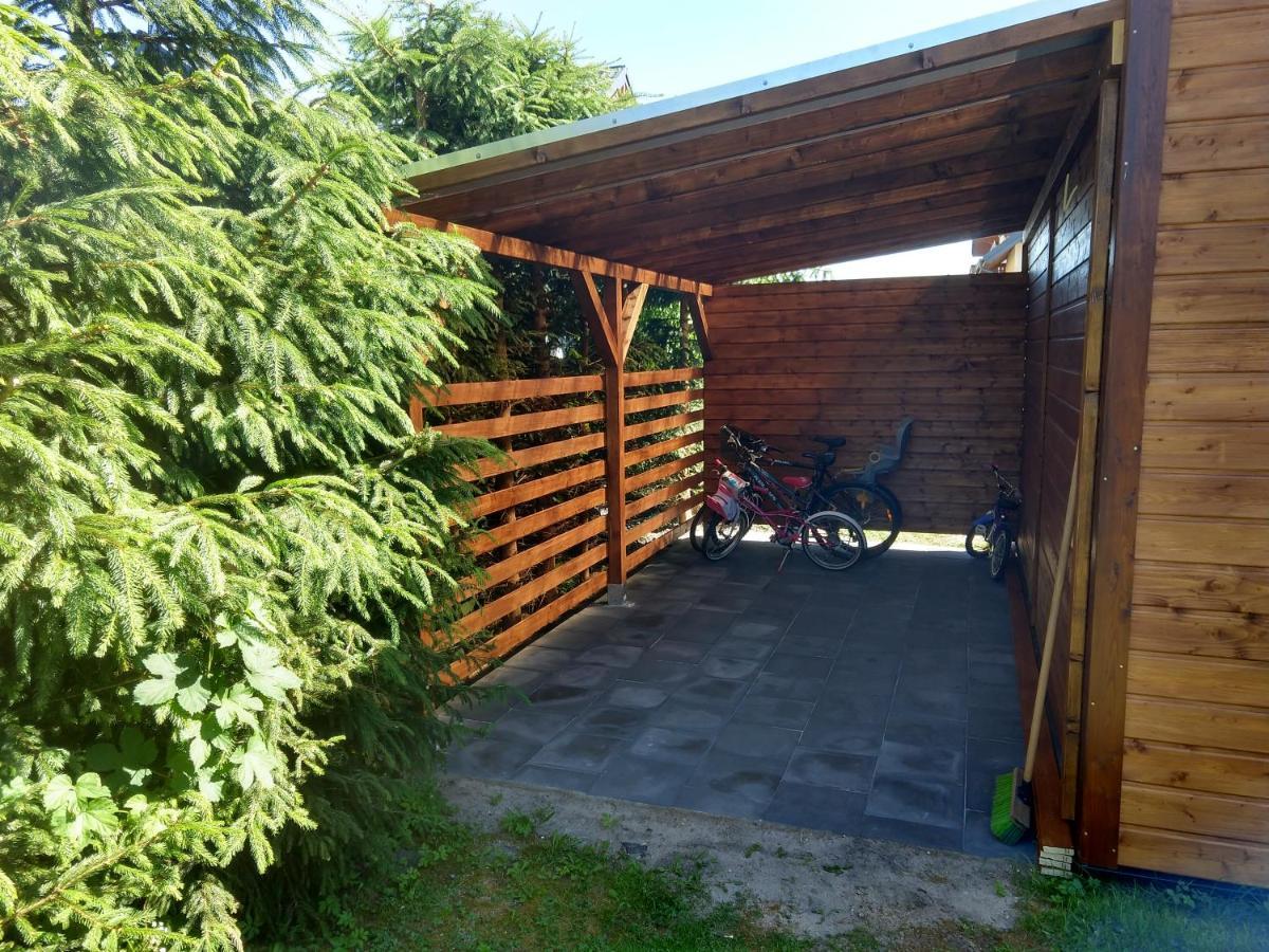 Villa Cork Dębki Exterior foto